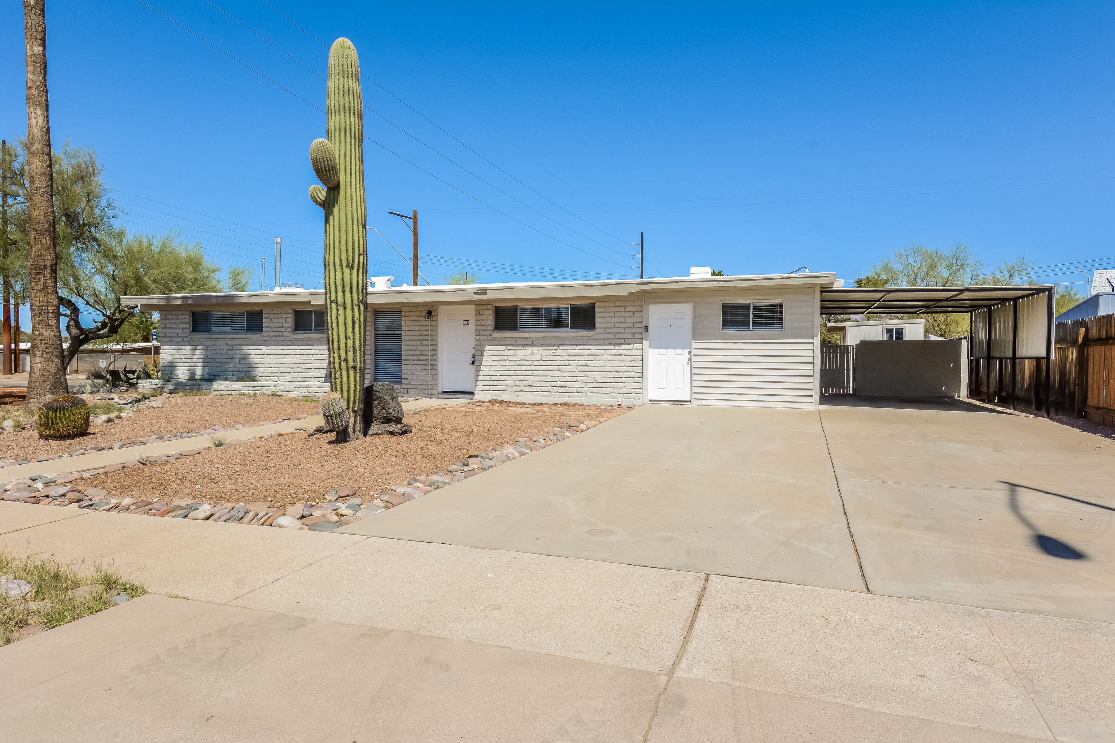 7101 E KINGSTON DR TUCSON, AZ 85710